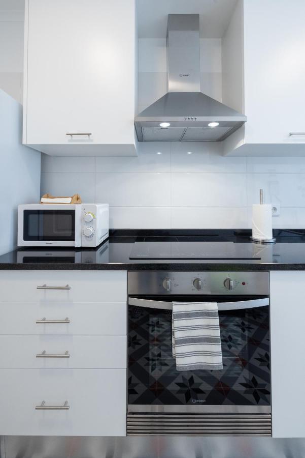 Casa Do Largo - Cozy Apartment In The City Center & With Ac Лісабон Екстер'єр фото
