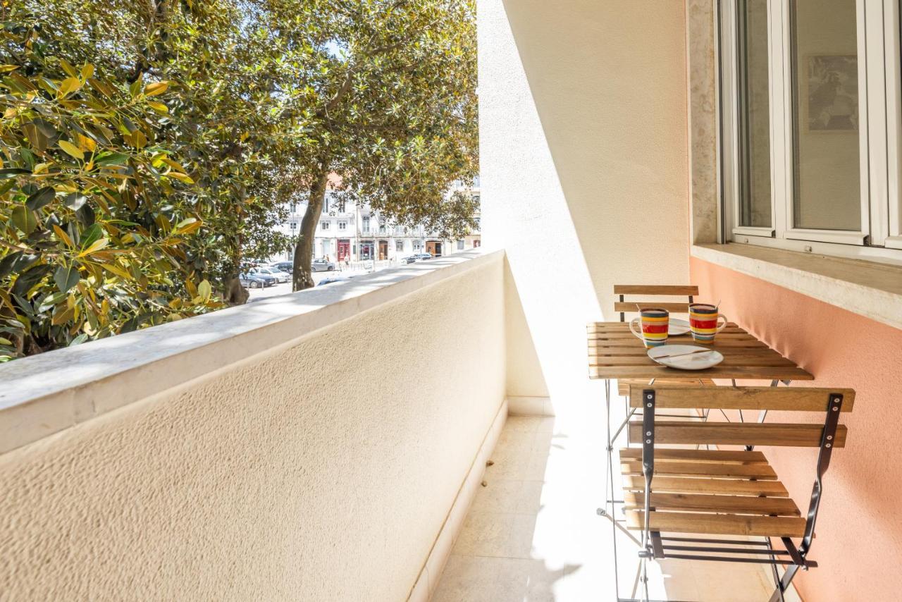 Casa Do Largo - Cozy Apartment In The City Center & With Ac Лісабон Екстер'єр фото